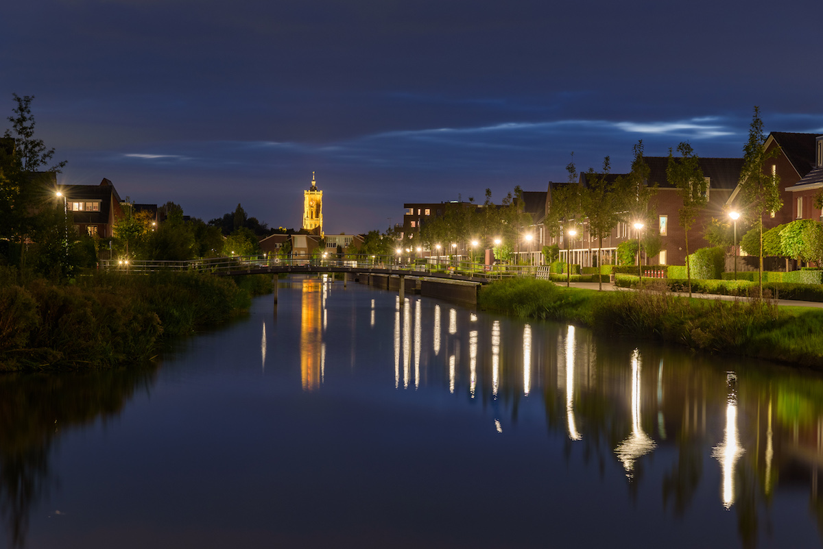 Homepage image Kerktoren bij avond